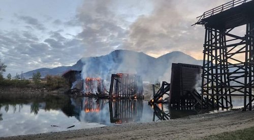 Red Bridge fire, collapse into Thompson River sparks concerns about salmon